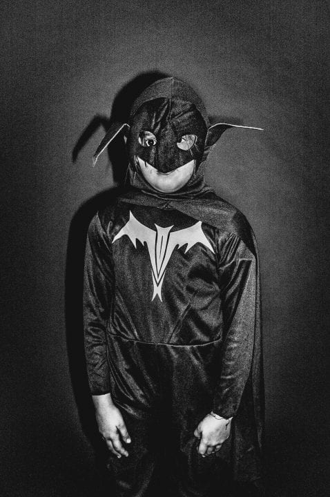 black and white photography with high contrast and flash by francesco merlini