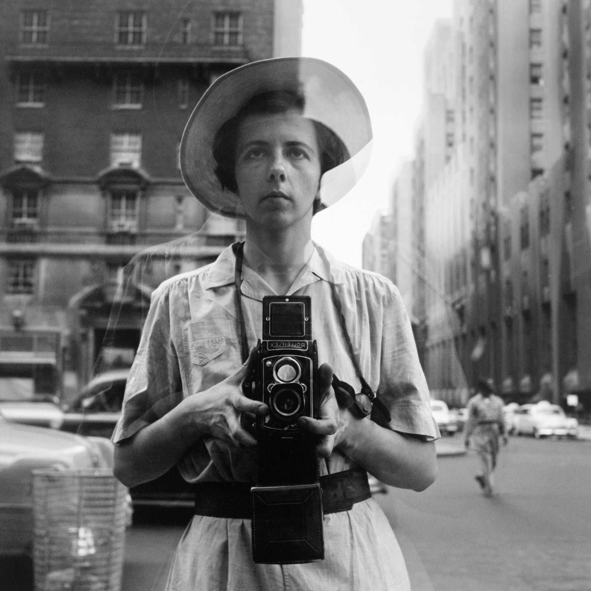 Autorretrato, Nueva York, fecha desconocida © Vivian Maier