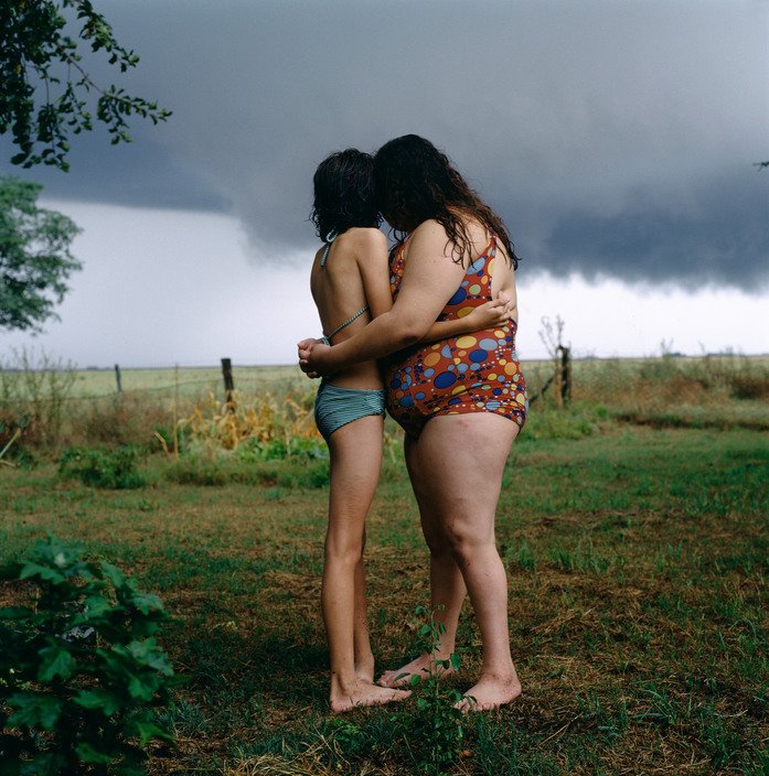 The Black Cloud, Buenos Aires, 2000 by photographer Alessandra Sanguinetti