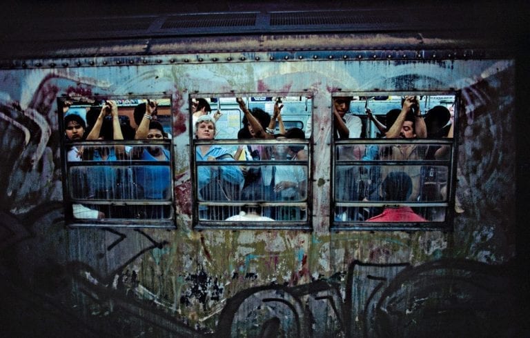color street photography en Nueva York, Metro, Nueva York, 1980 Bruce Davidson