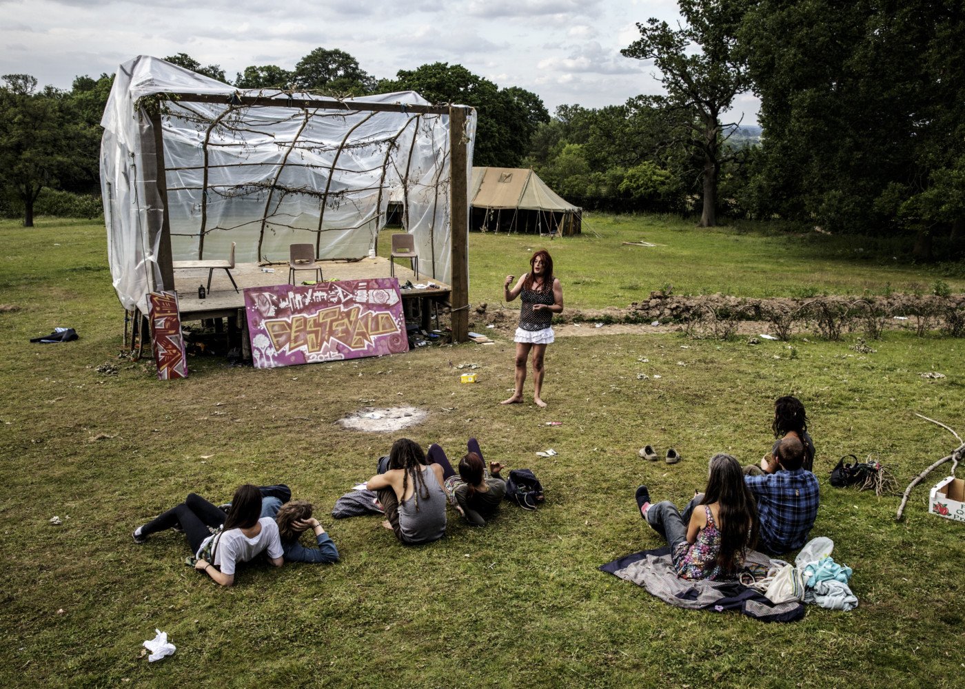 Dolores speaking to the flock, Runnymede, UK, 2015