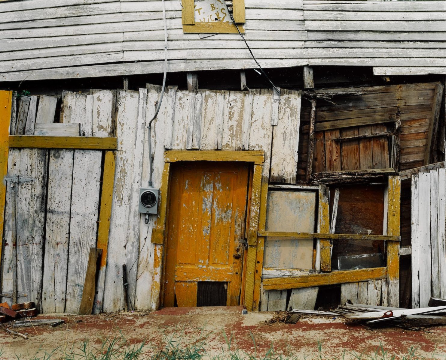 TB Hicks' Store (Detail), Newbern, Alabama , 1991 © William Christenberry