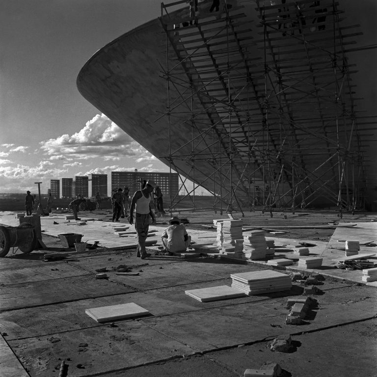 MARCEL GAUTHEROT マルセル・ゴテロ写真集 Marcel Gautherot | The Independent Photographer