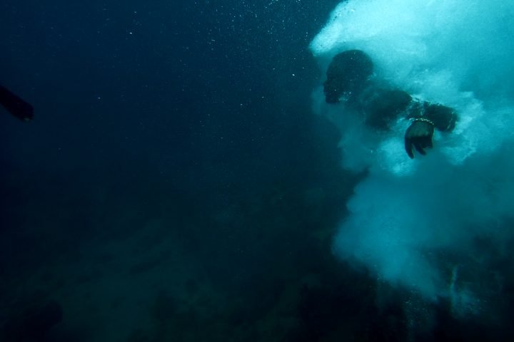 纳迪亚·哈金斯的加勒比男孩彩色照片