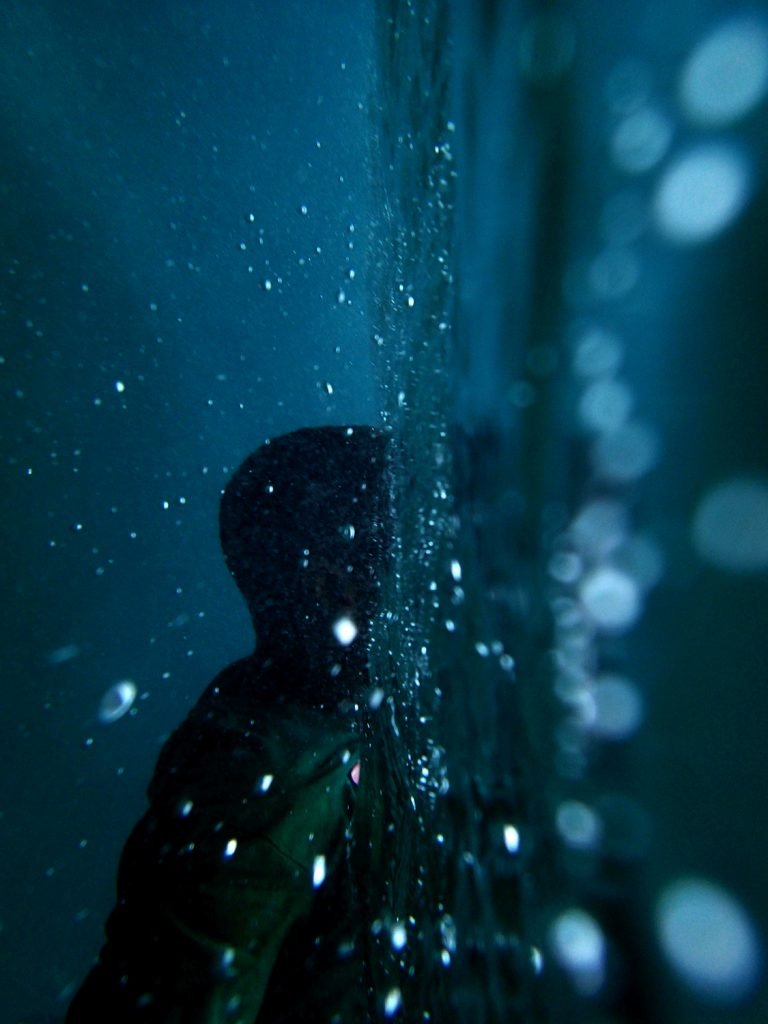 Photographie couleur de garçons des Caraïbes par Nadia Huggins Circa No Future