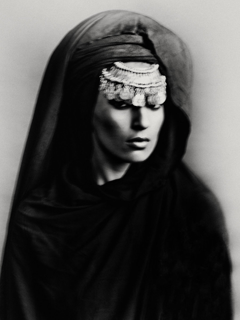 摩洛哥女士,黑白照片,巴斯蒂安·伍德(Bastiaan Woudt)女人,肖像,来自Karawan系列