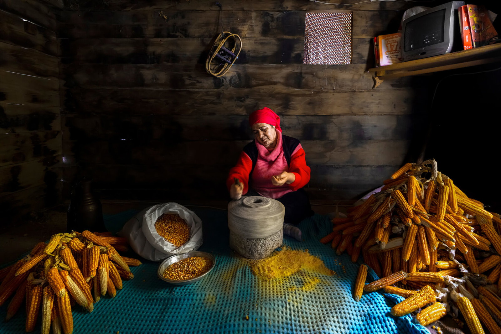 color portrait of a woman farmer in Turkey by F.Dilek Uyar