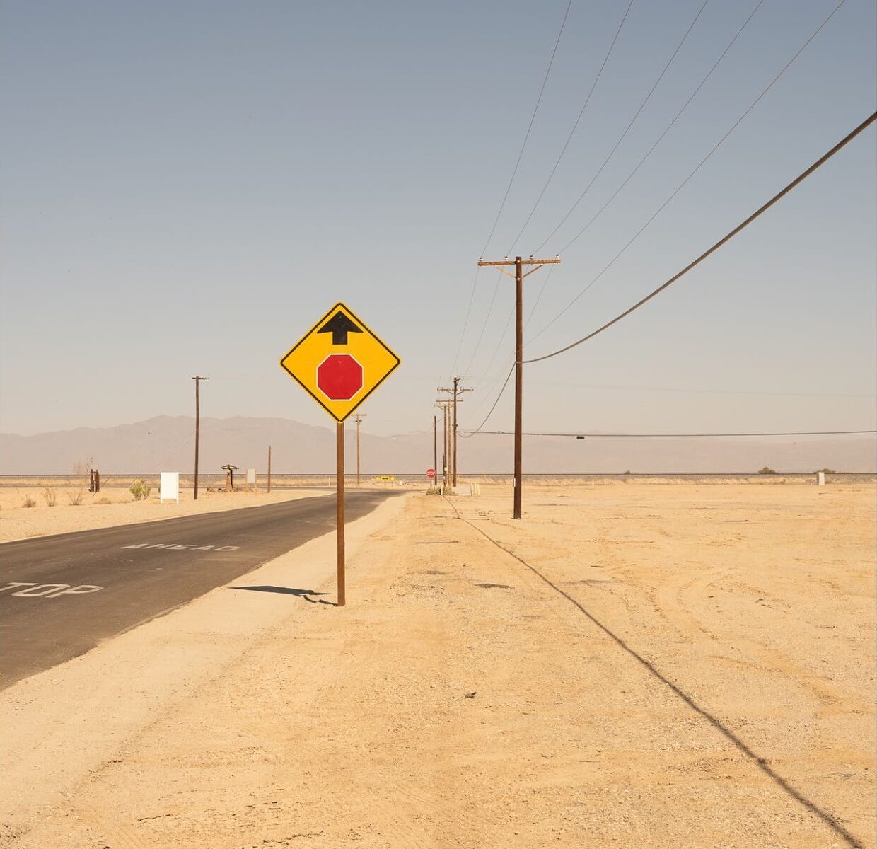 Color landscape photography by Bill Holderfield. Desert