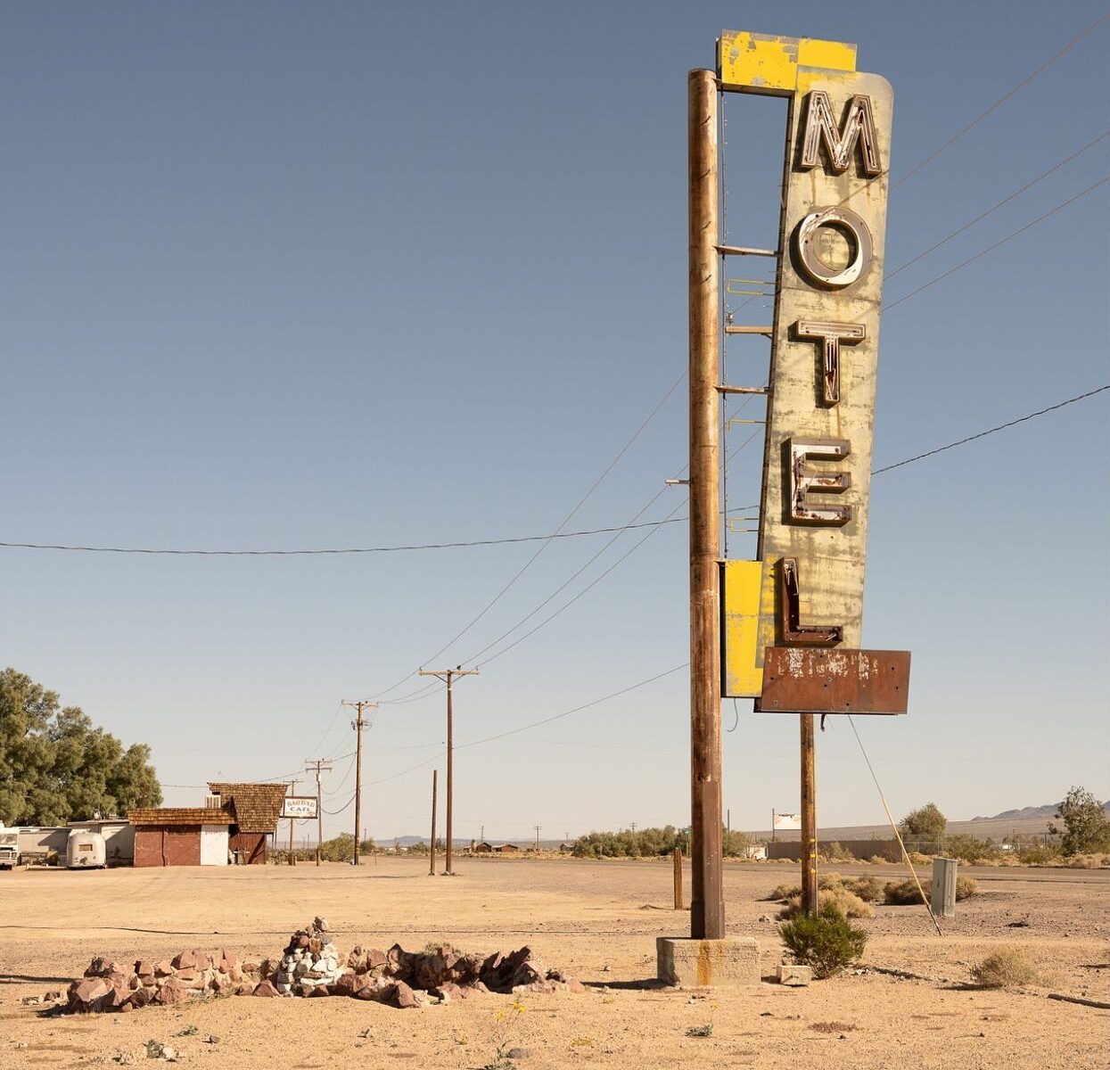 Color landscape photography by Bill Holderfield. Motel sign in the desert