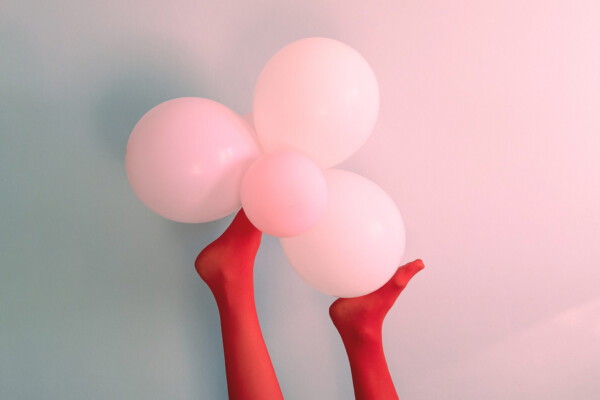 Open Call - conceptual studio photo of feet and ballons by Anastasia Bogdanova