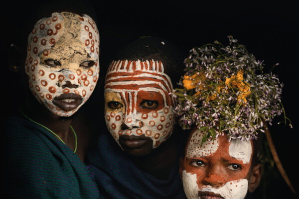 Color portrait photo of Surma children in Omo valley, Ethiopia by Jacopo Maria Della Valle