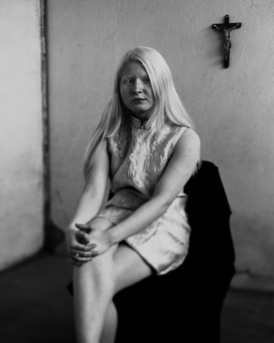 Black and white portrait photo of young woman in Bulgaria by Dimitri Stefanov