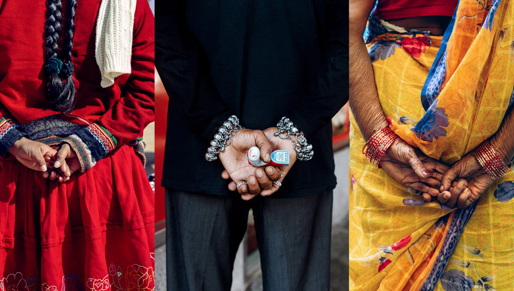 photos of hands by Monaris