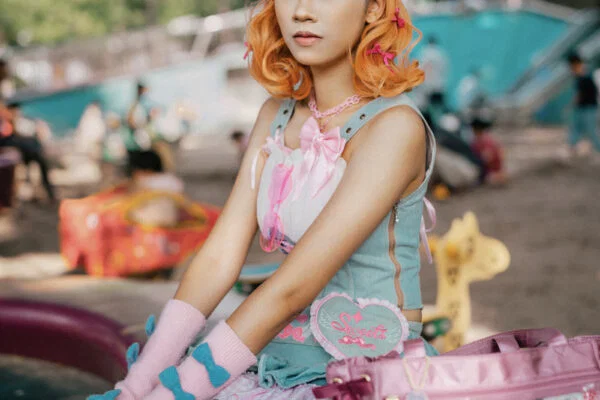 color portrait photo of young girl in Zhangzhou, China by Tianhu Yuan