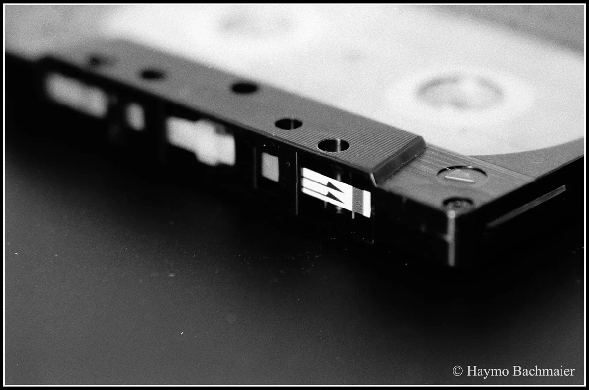 // Let the Music play by Haymo Bachmaier