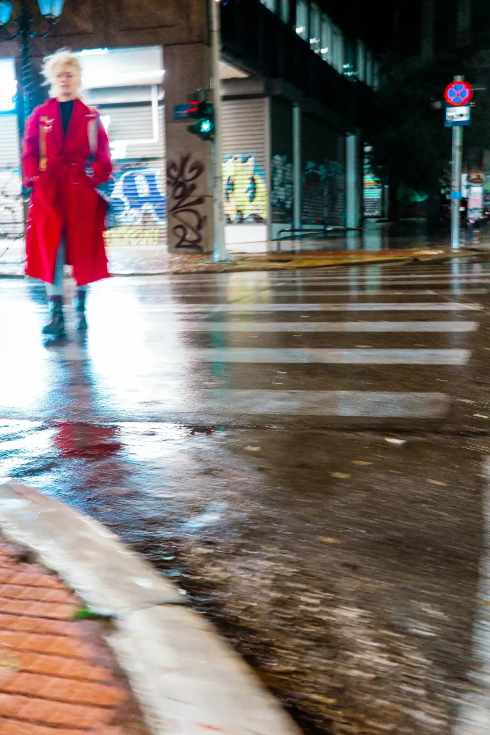 Urban Pulse by Giannis Kintzios