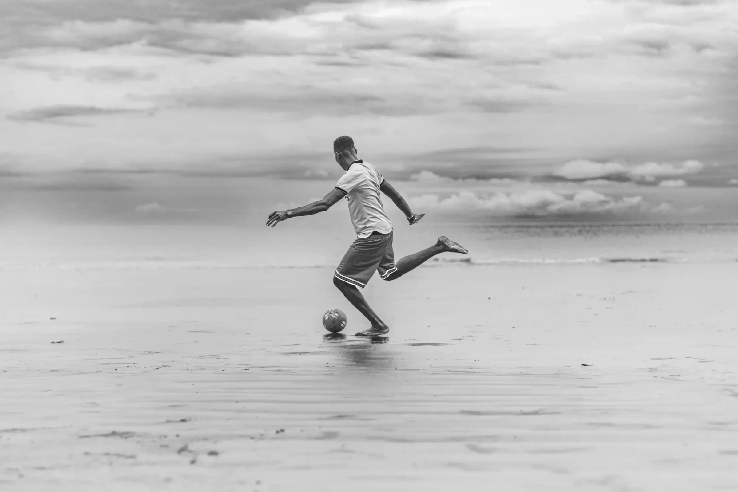 Coastal Kick by Gil Stunner