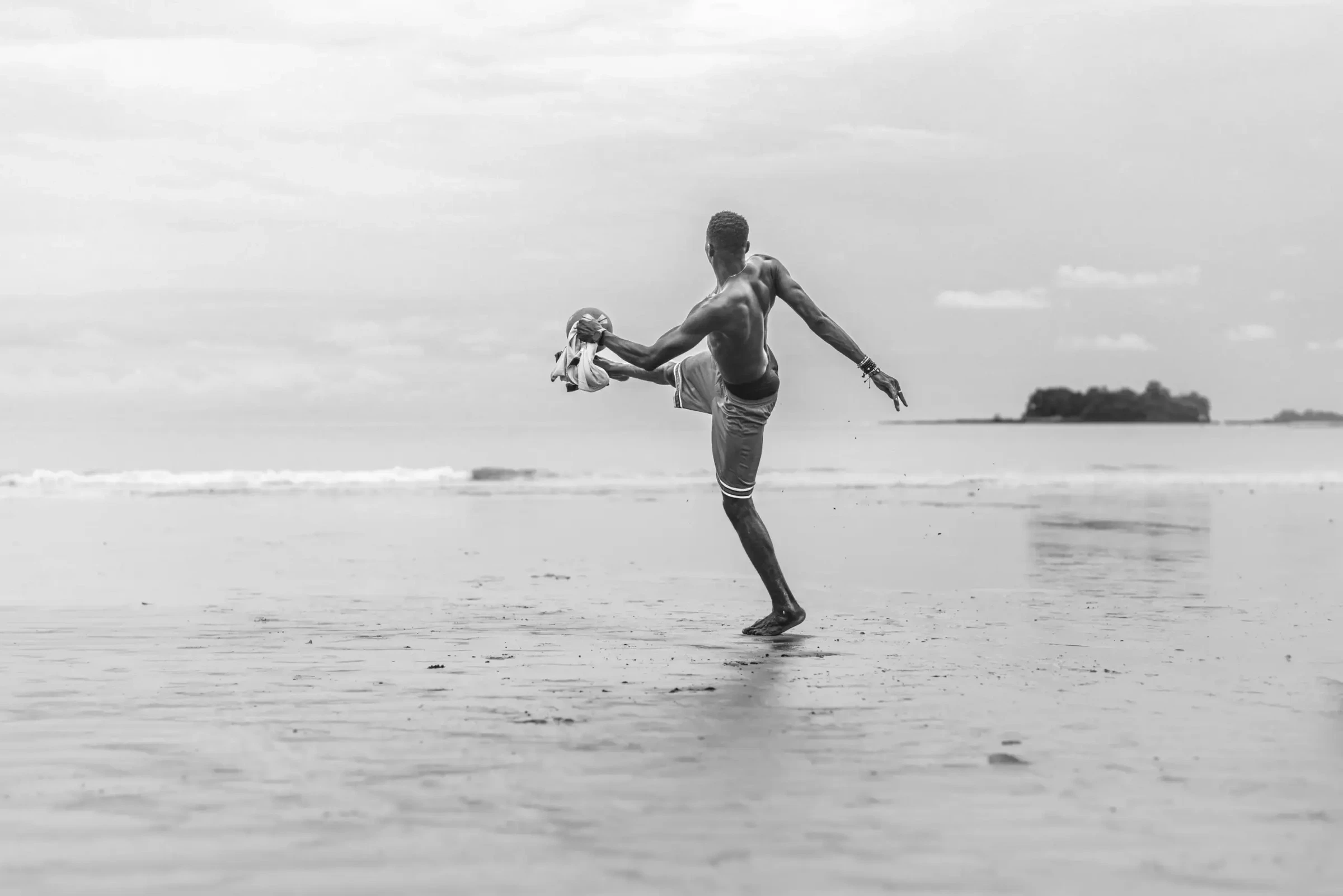 Coastal Kick by Gil Stunner