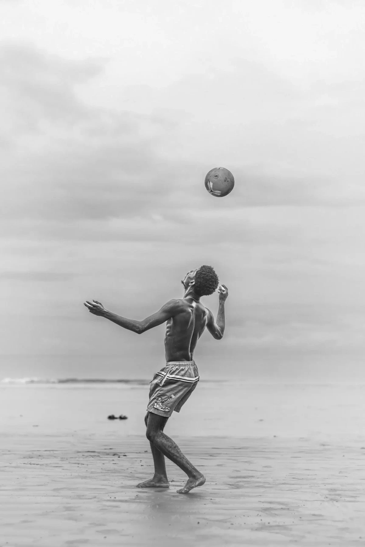 Coastal Kick by Gil Stunner