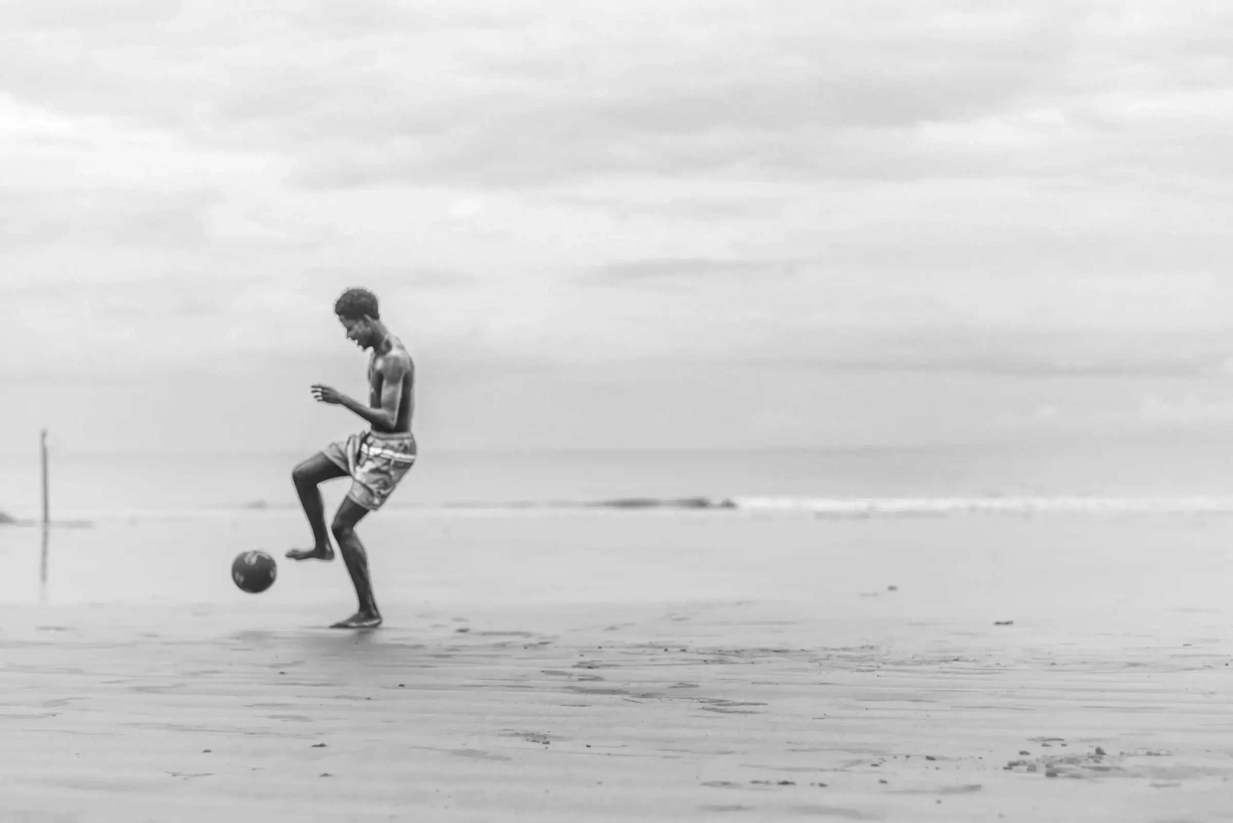 Coastal Kick by Gil Stunner