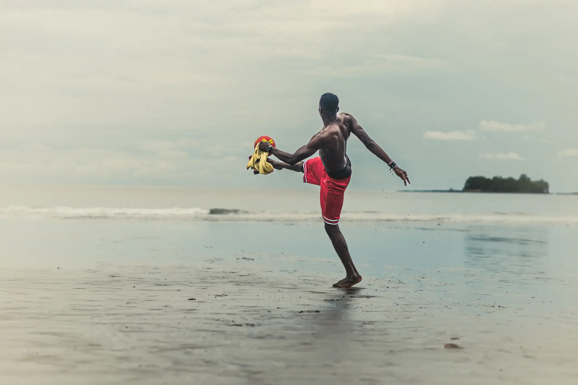 Coastal Kick by Gil Stunner