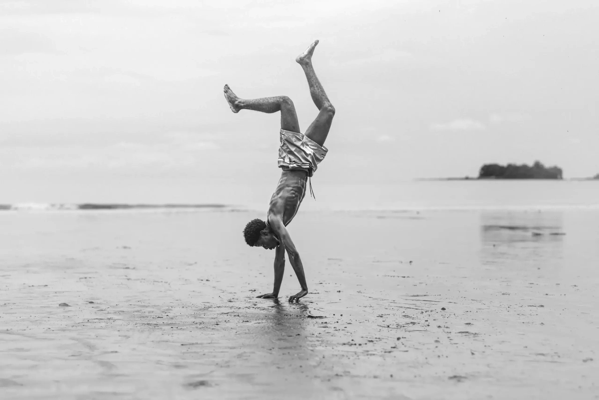 Coastal Kick by Gil Stunner