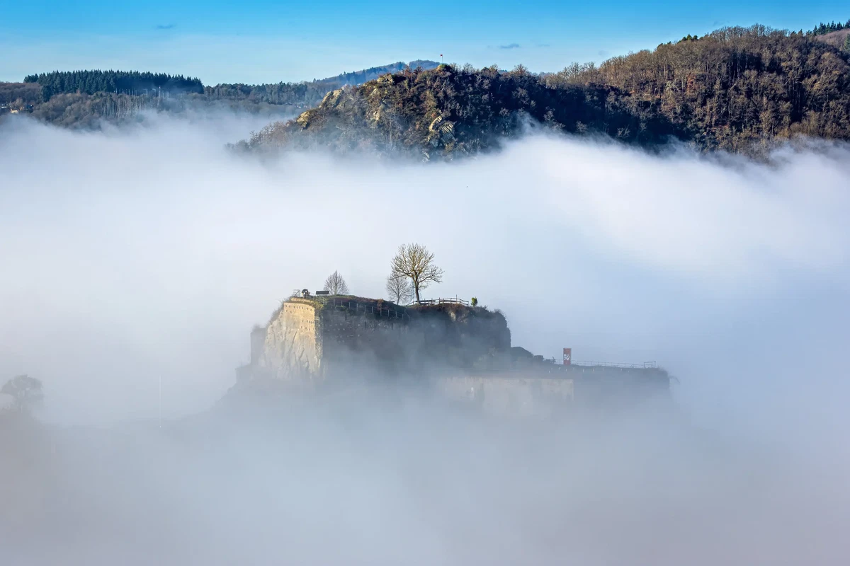 Island in the Mist by Lars-Henrik Roth