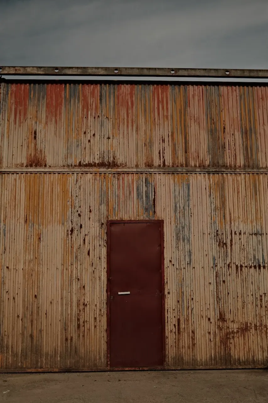 The red door by Jean-Patrick Mothes